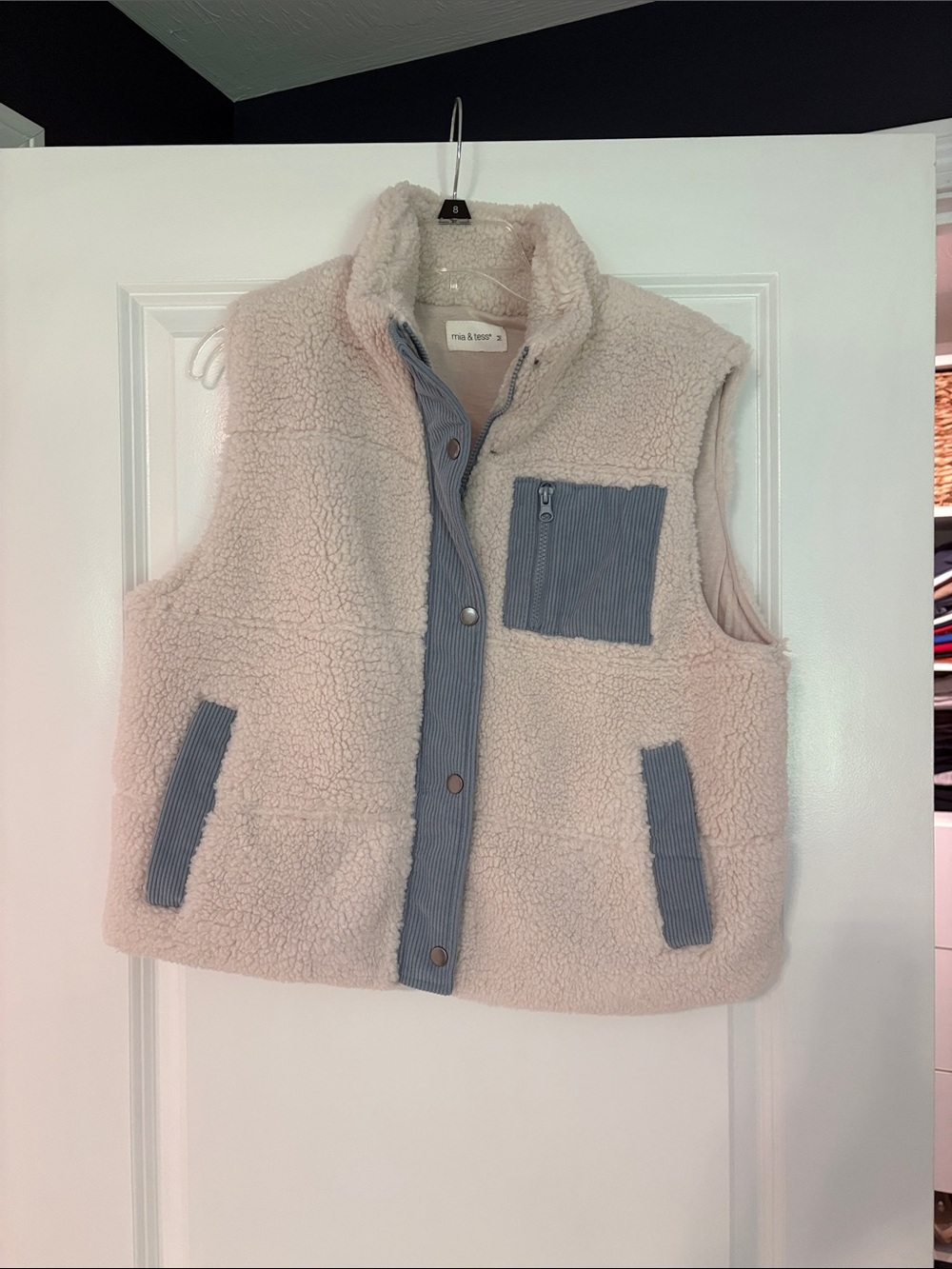 Mia & Tess Vest